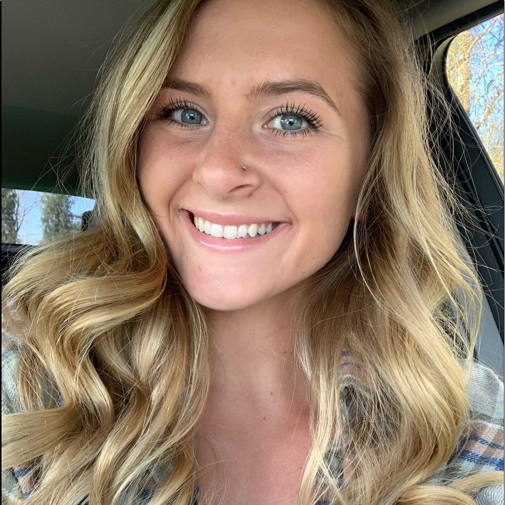 Meet your Posher, Tori